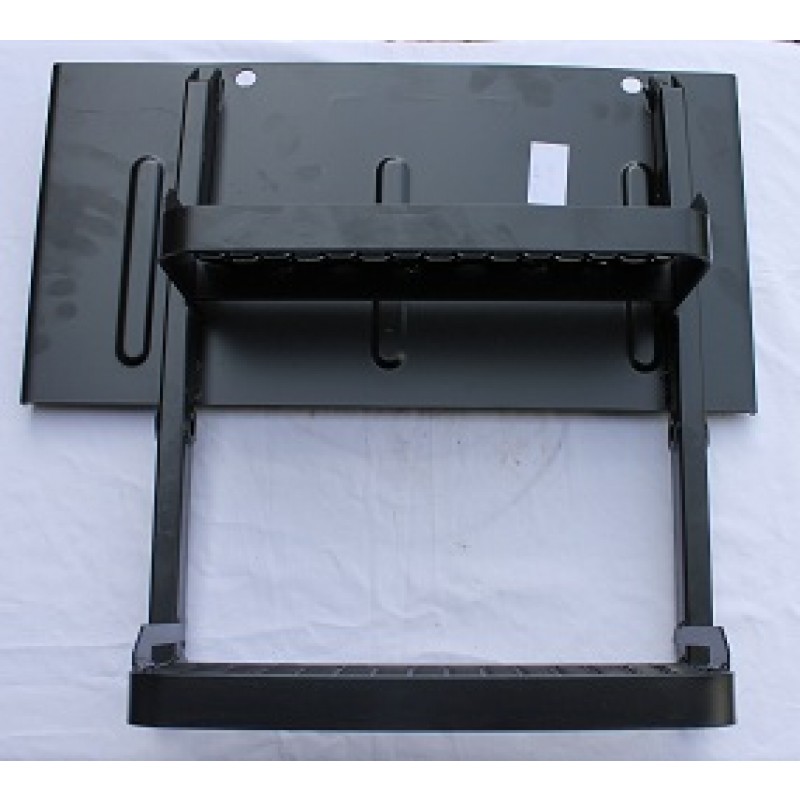 Zetor UR1 LH foot step 59118425 59118403 Spare Parts »Agrapoint
